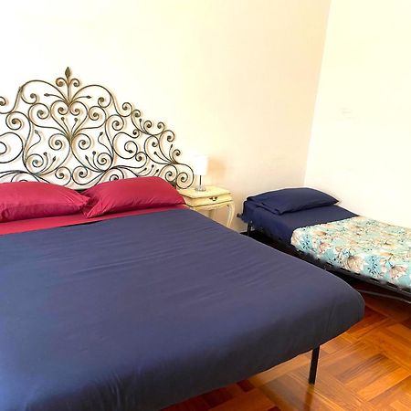 Apartment In Villa Milano Esterno foto