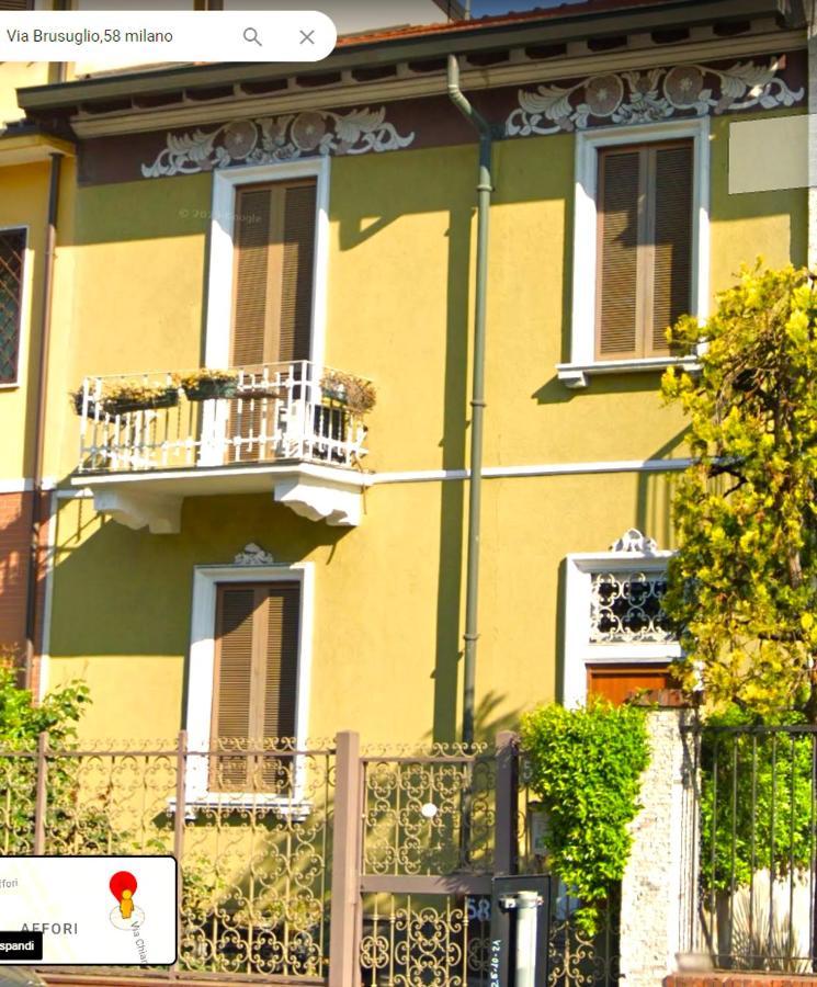 Apartment In Villa Milano Esterno foto