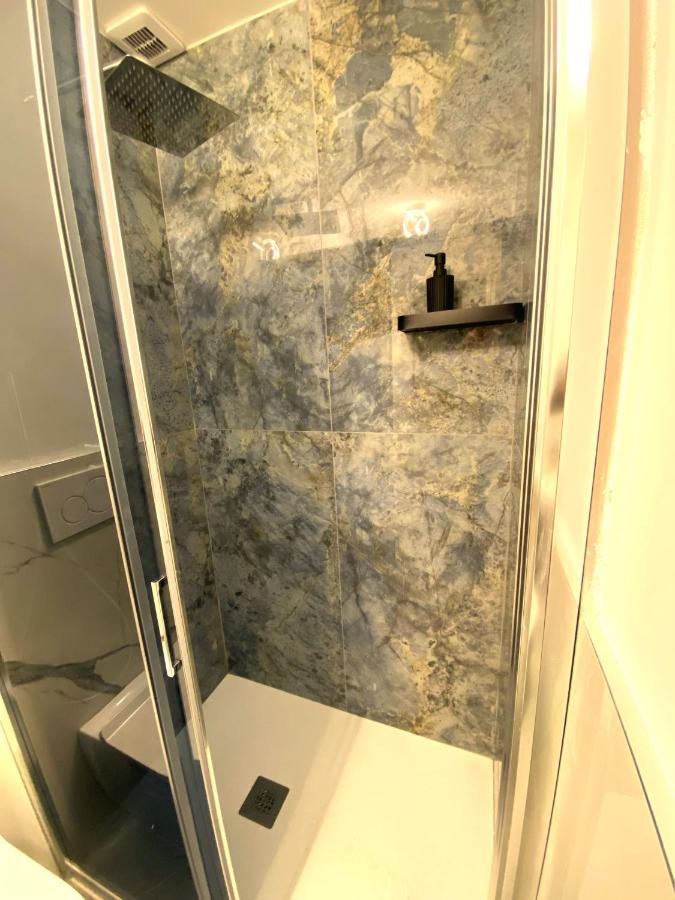 Apartment In Villa Milano Esterno foto