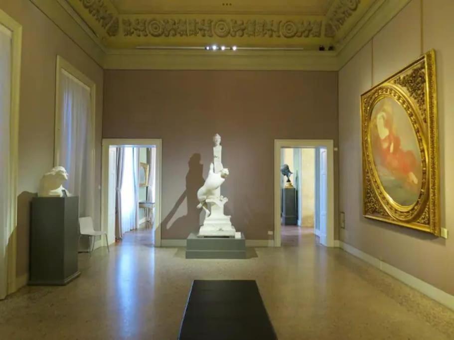 Apartment In Villa Milano Esterno foto